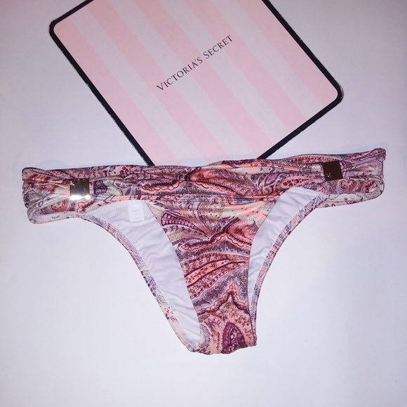 Victoria Secret Swim Bottom
Hottie Cheeky
Paisley
Shimmer - Picture 1 of 4